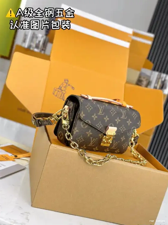 Cheap VUITTON EAST WEST METIS LOUIS POCHETTE 0501